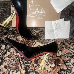 CHRISTIAN LOUBOUTIN  37.5”
