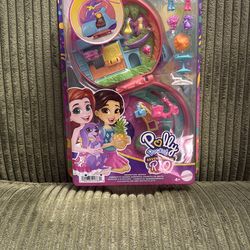 Polly pocket adventures in Rio