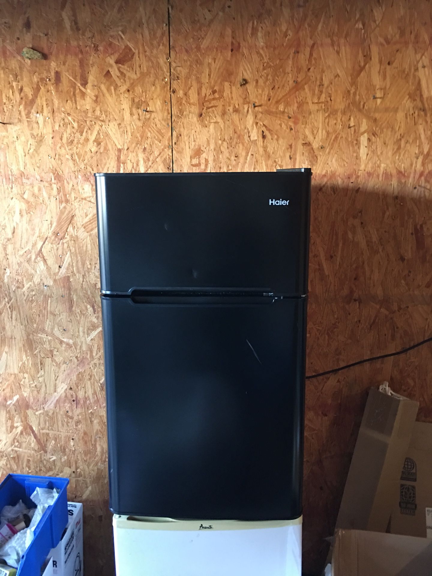 Mini fridge black color Haier