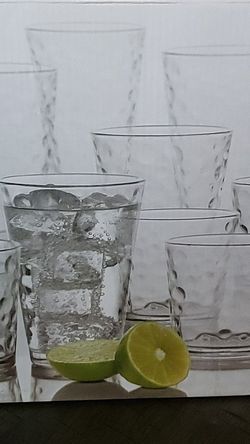 16 piece glass set , new