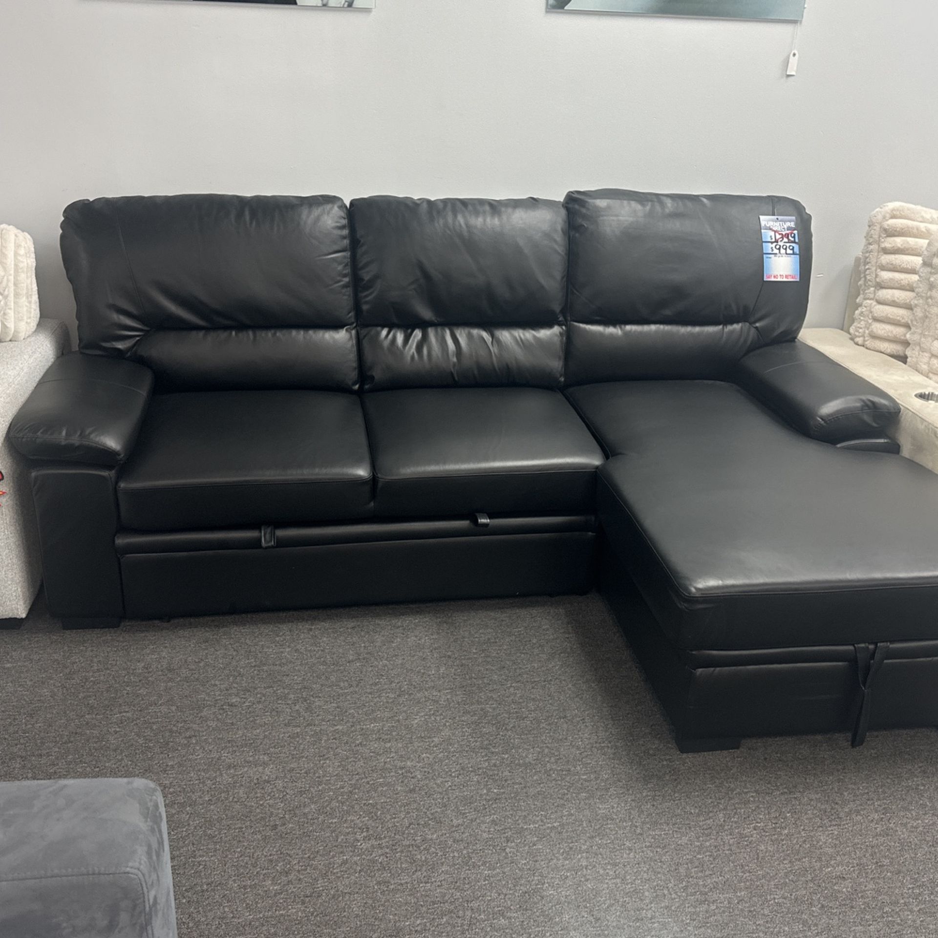 Weekend Deals😀Grey Or Black Pull Out Sleeper Sectional $799