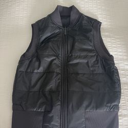 LULULEMON Reversible Vest Size 2