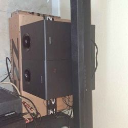 Sony Bluetooth Soundbar & 2 Subwoofers Combo