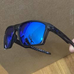 Oakley Polarized Sunglasses Unisex 