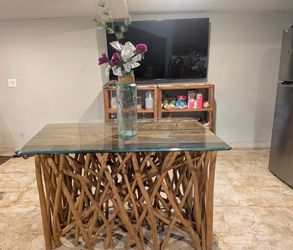 Tree branch table