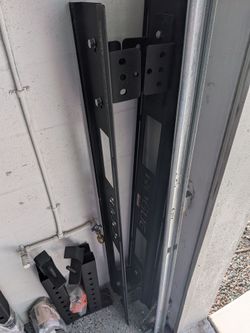 Rogue fold back wall mount rack