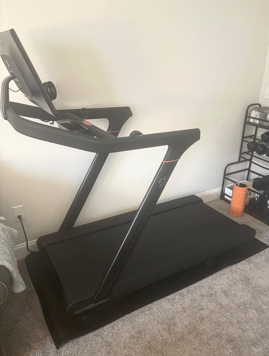 Peloton Tread 2024