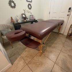 Masage Table