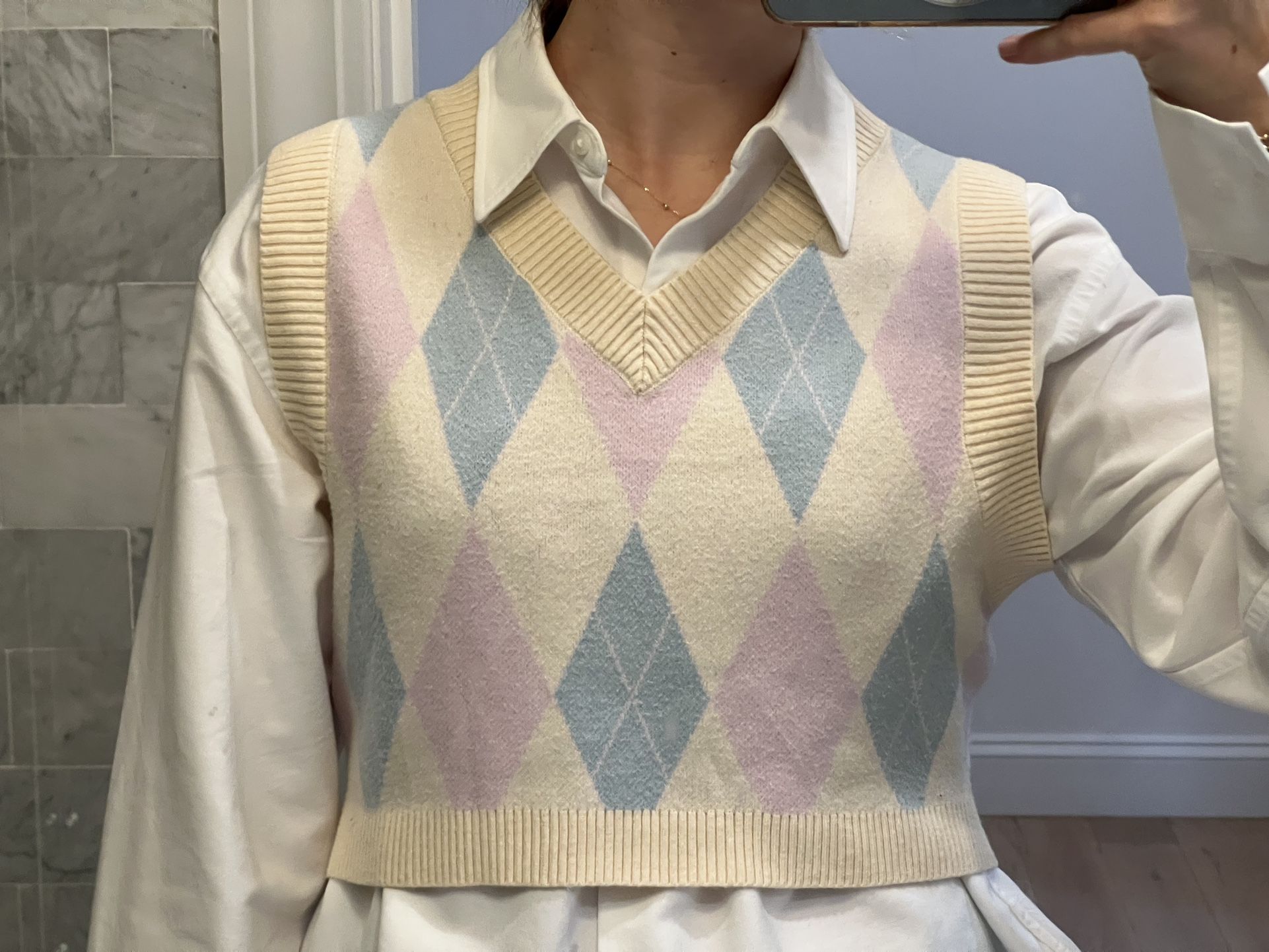 Urban Outfitters Cropped Sweater Vest pastel colors blue white and pink Size L