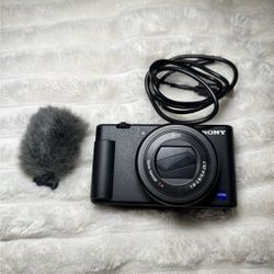Sony ZV-1 Digital Camera |  Excellent Condition!  