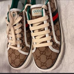 Gucci shoes