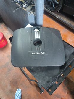 Jaguar XF Engine cover
