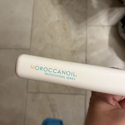 Moroccan Oil Hair Straightener
