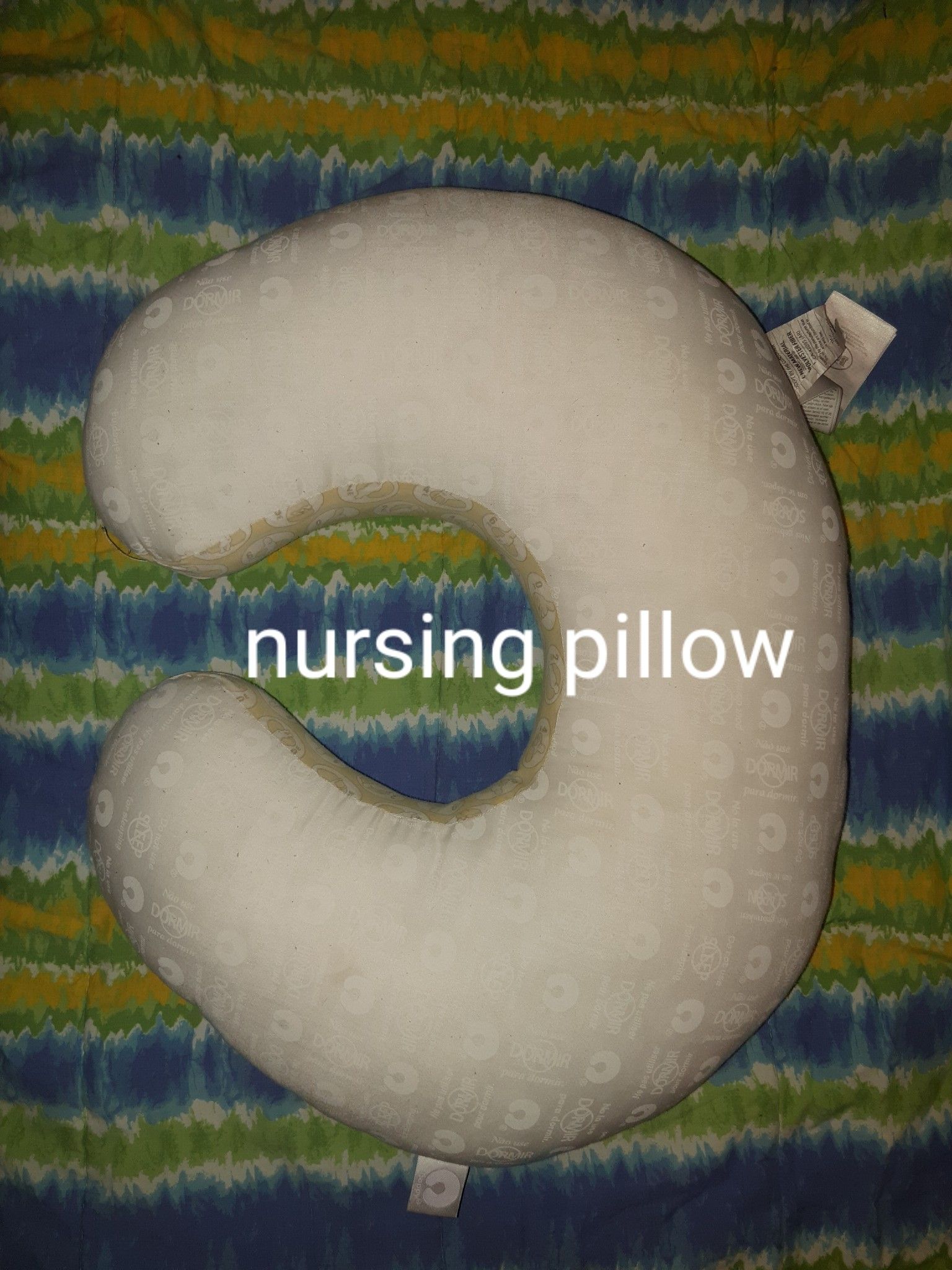 Nursing pillow