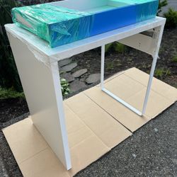IKEA Desk/table Laminated 