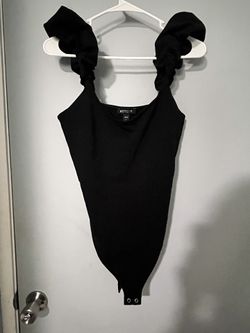 Black Express Top With Fluffy Selves