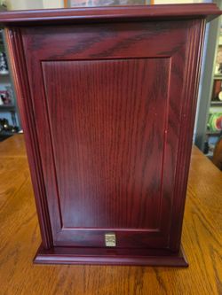 Locking key box by Thomas Pacconi Classics