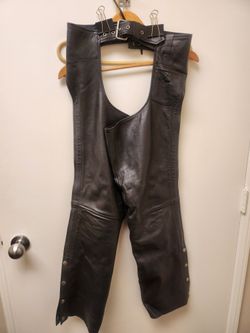Motorcycle Women's Leather Chaps Black Size Small/Medium