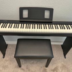 Roland-FP-10-Digital-Piano-Bundle