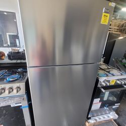 Refrigerator Avanti 