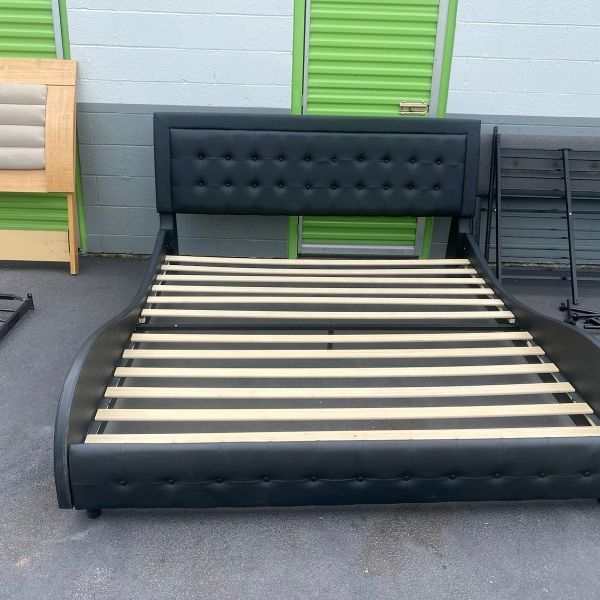 Black KING Bed With Free Delivery