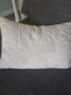 Decorative pillows