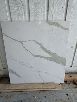 Small Quartz Countertop Remnant