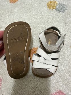 Baby sandals