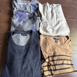 Men’s sweater lot size 2XL