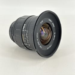 Sigma 18-35mm f/3.5-4.5 Aspherical AF-D Zoom Lens for Nikon F (FX/DX) Ø82