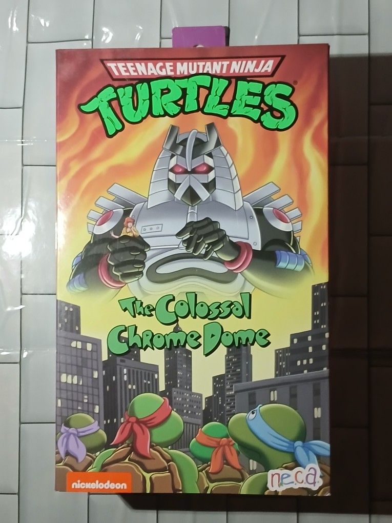 New In Box Neca Teenage Mutant Ninja Turtles The Colossal Chrome Dome Figure Vol.6