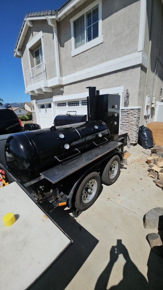 Custome BBQ Trailer