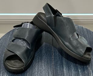 Wolky Comfort Leather Sandals
