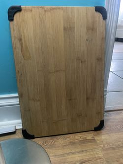 Large Bamboo Cutting Board with Non Slip Corners