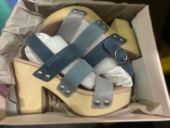 Summer heels