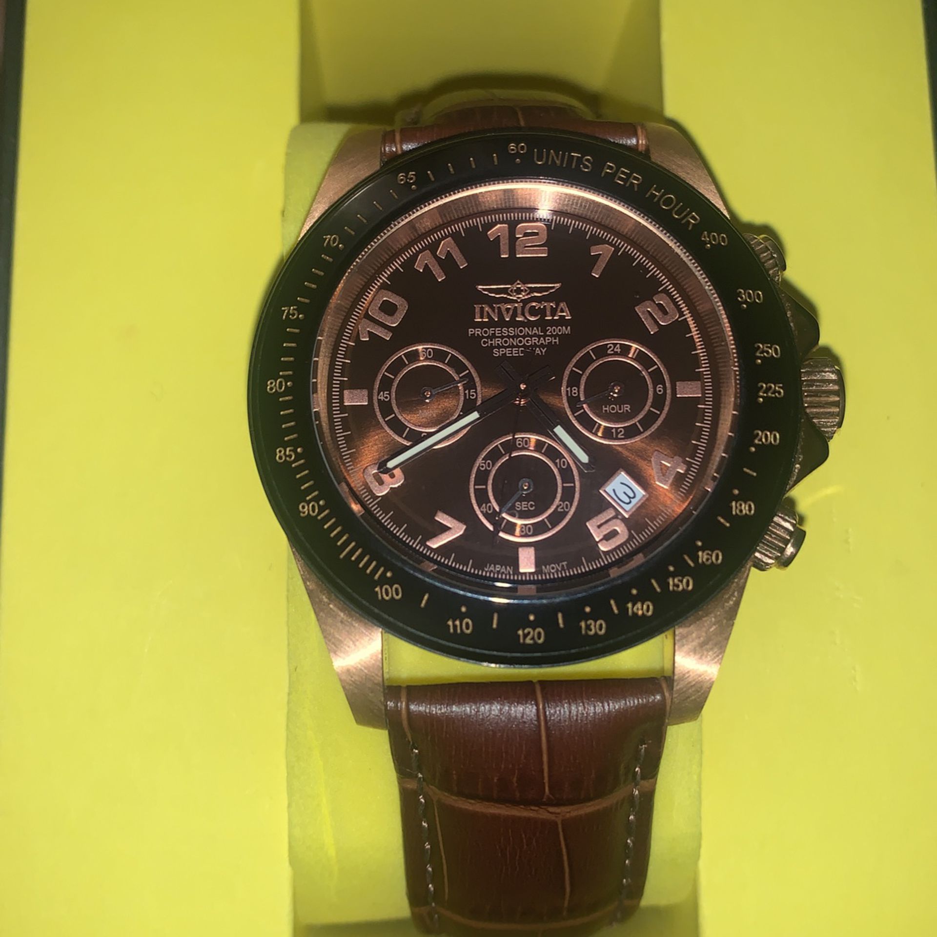 Invicta Mens 10712 Speedway Brown Dial Brown Leather Watch