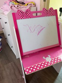 Minnie Mouse whiteboard