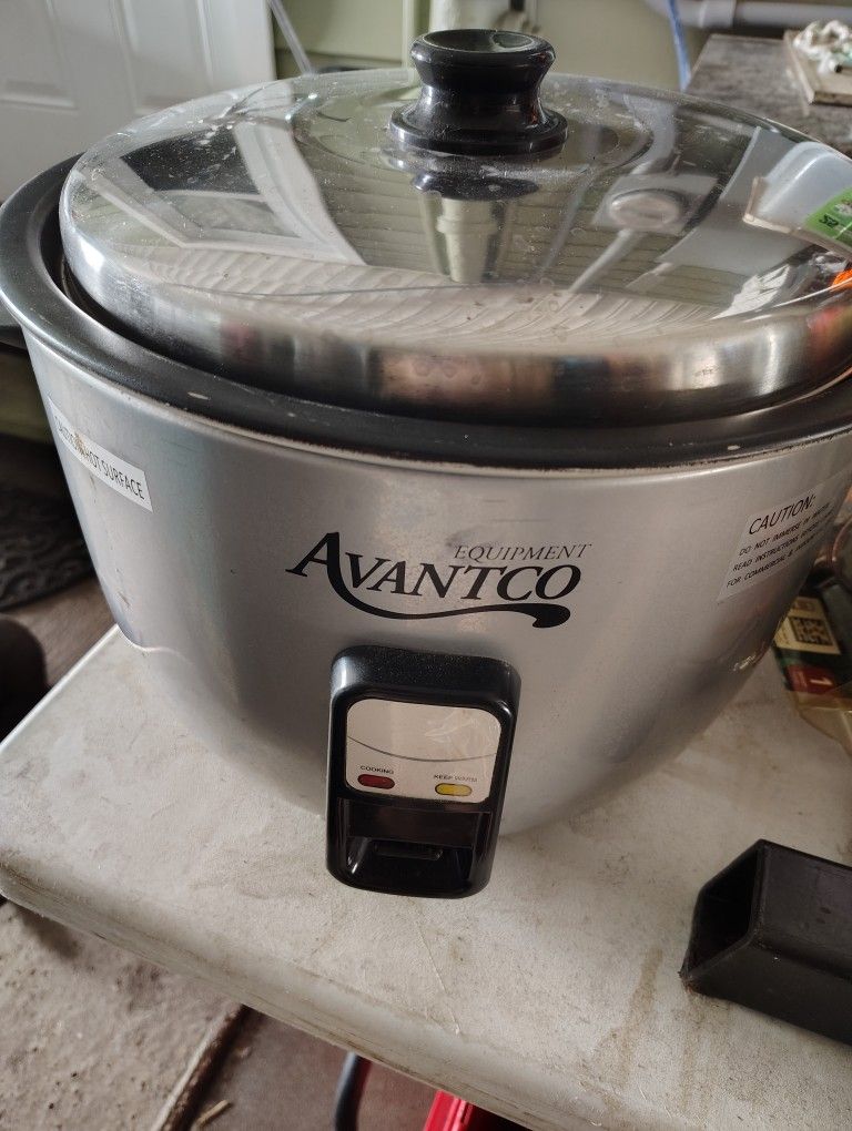 Avantco Electric Rice Cooker