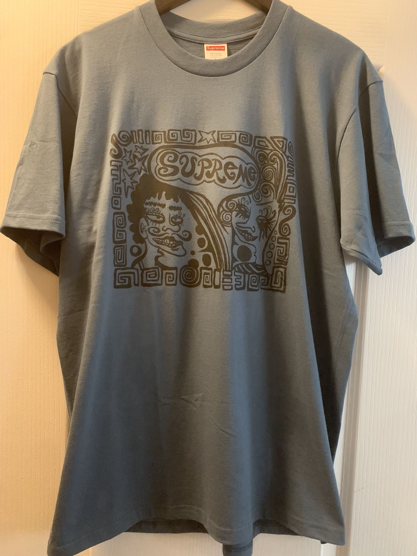 Supreme faces Tee Brand New Size L
