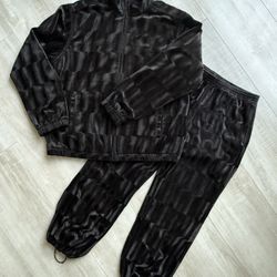 Supreme Set 2 Pc Jacket And Pants