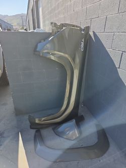 2025 Tacoma bedside