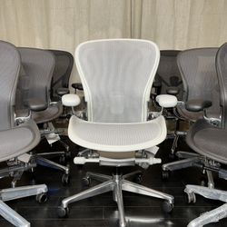 BRAND NEW HERMAN MILLER AERON