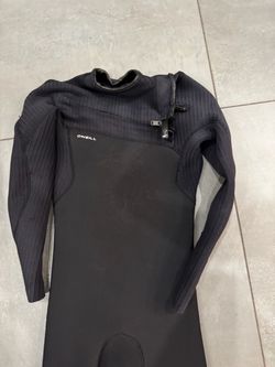 O’Neill men’s wetsuit