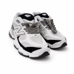 New Balance 9060 Size 6.5 