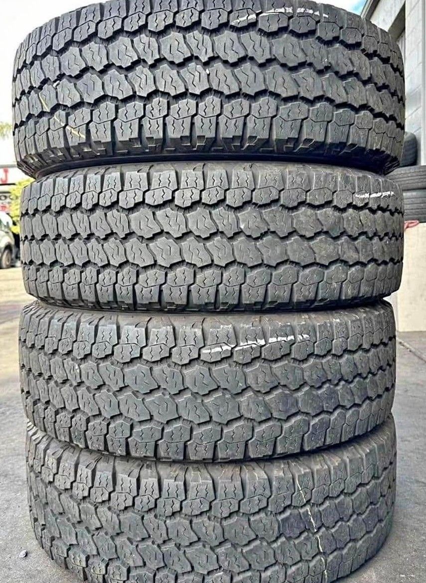275 70 18 Goodyear Tires Con 80% De Vida Las 4tires ✅️📣📣