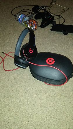 Beats headset Bluetooth
