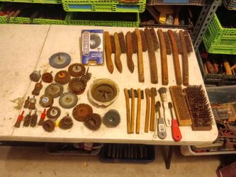Wire brushes and steel wire wheel tools