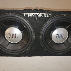 JBL Speakers ,Amp, Battery And Fuse Cord 