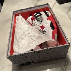 Jordan 4 Fire Red