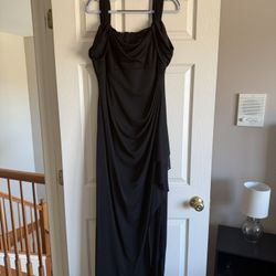 Ladies Black Formal Gown 